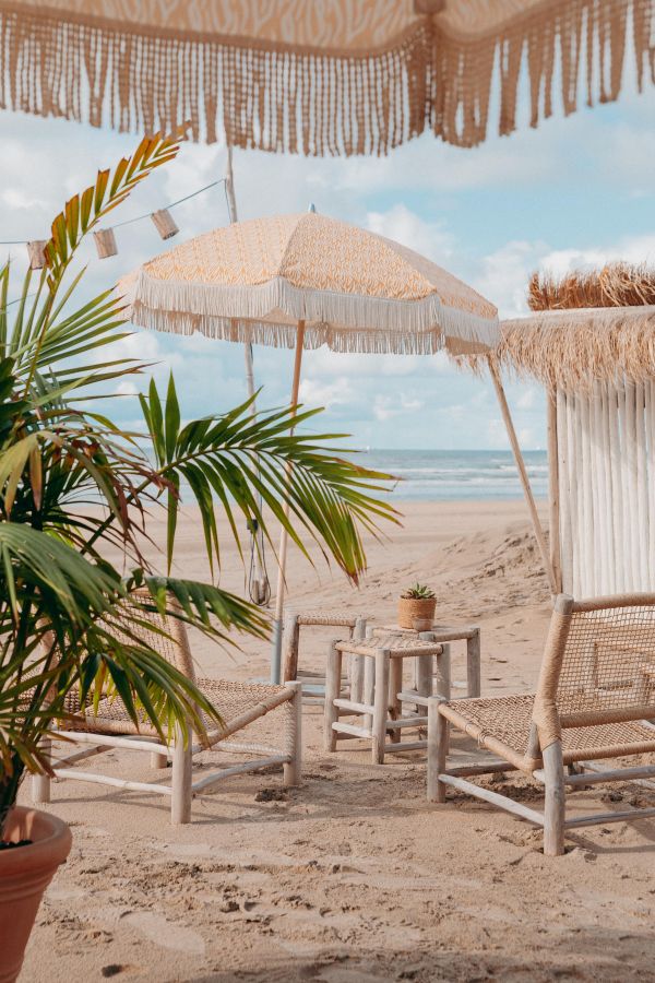 Bedrijfsfeest op het strand 